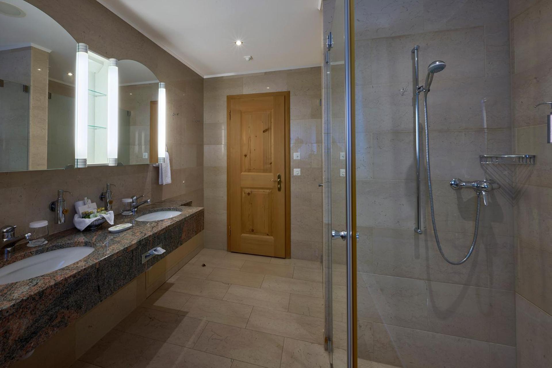 Junior Suite with Balcony,1626354894:JPEG
